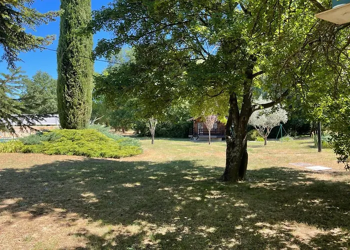 Mas D’olive Et Kalou Couette-café Sauve